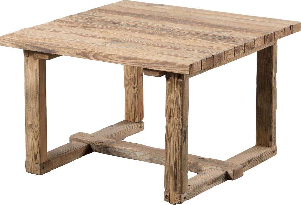 drewniany-stolik-ze-starego-drewna-z-lat