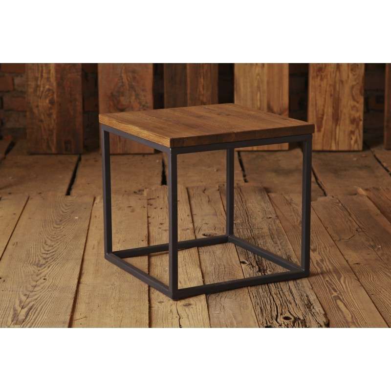 stolik-industrialny-stolik-debowy-ze-starego-drewna