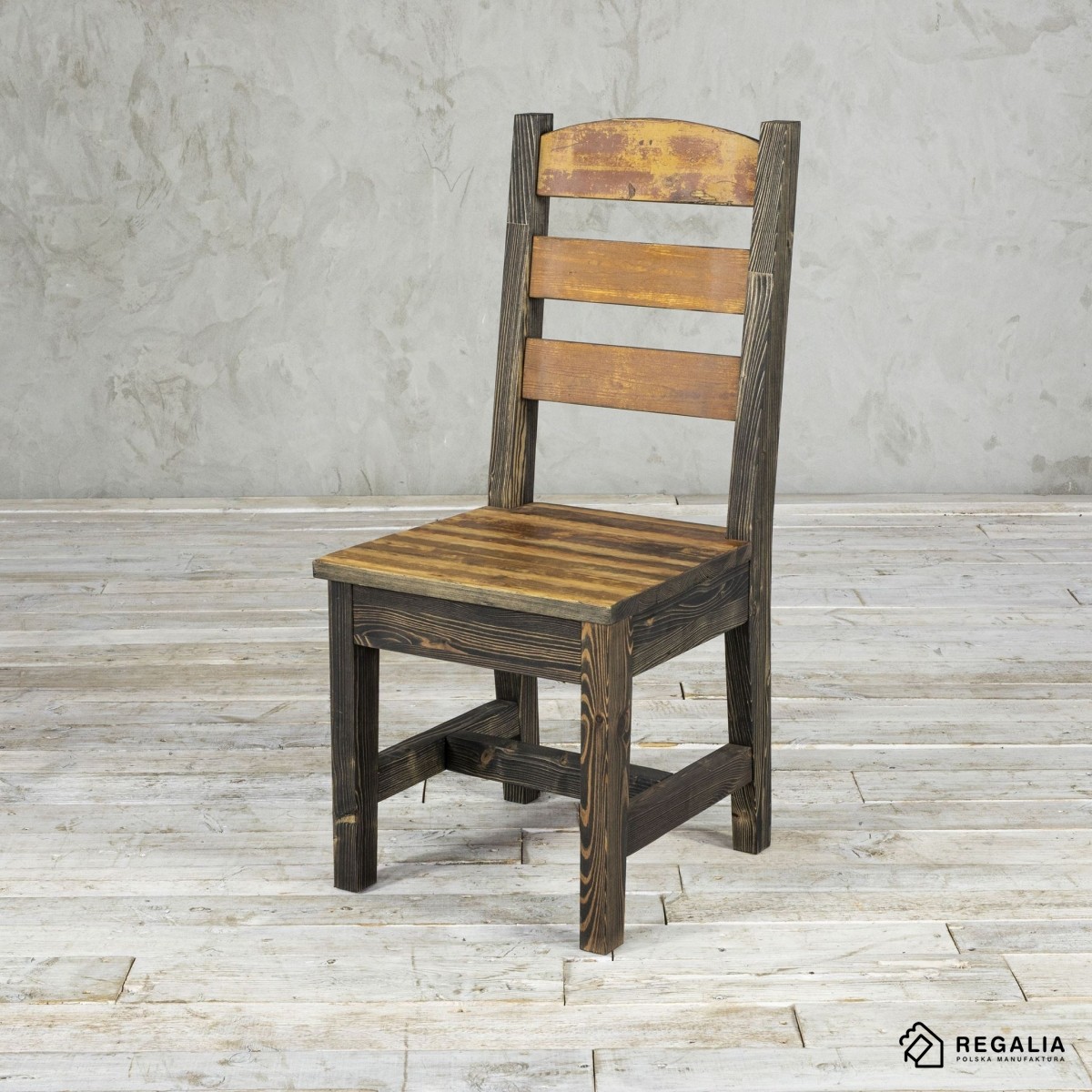 Krzesło ze starego drewna NO. 405 - stare deski