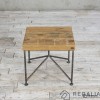 Industrialny stolik ze starego drewna - pręt zbrojeniowy z odzysku No. 423